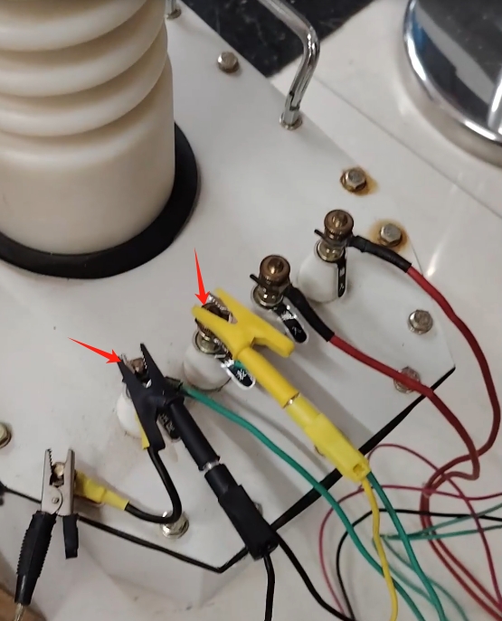 氧化鋅避雷器帶電測試儀電壓采集.png