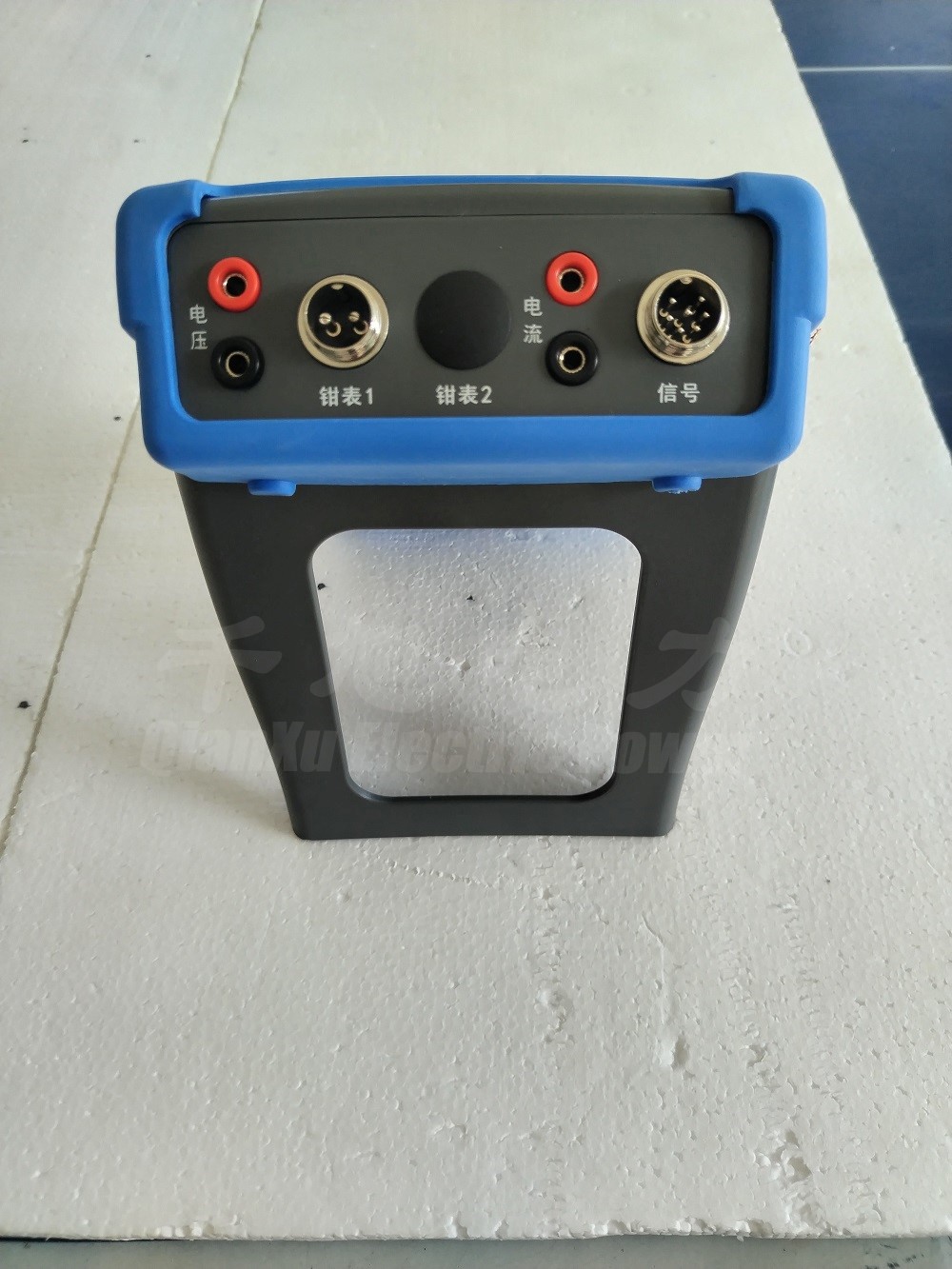 電能表現場校驗儀圖4.jpg